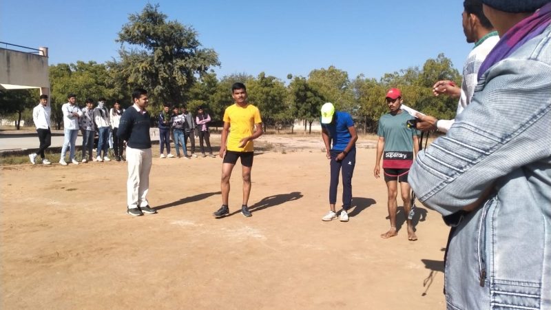 नोखा के बागड़ी महाविद्यालय में दौड़ व बेडमिंटन प्रतियोगिता का हुआ आयोजन