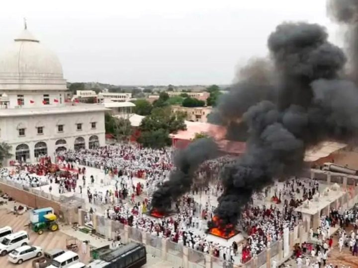 मुकाम में फाल्गुन मेले का आज हुआ समापनः हजारों श्रद्धालुओं ने गुरु जम्भेश्वर की समाधि पर की पूजा, तालाब से निकाली पवित्र मिट्टी