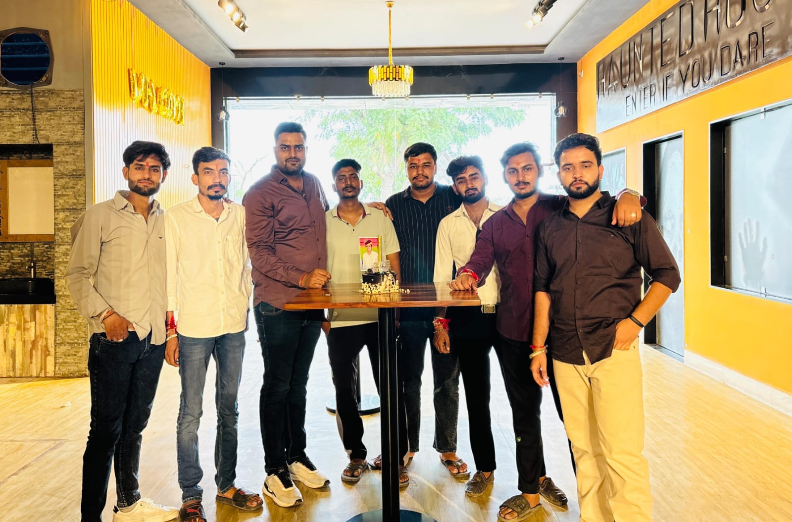 नोखा प्रधान प्रतिनिधि आत्माराम तरड़ का जन्मदिन: पेड़ लगाकर और गौवंश को गुड़ खिलाकर मनाया गया विशेष दिन