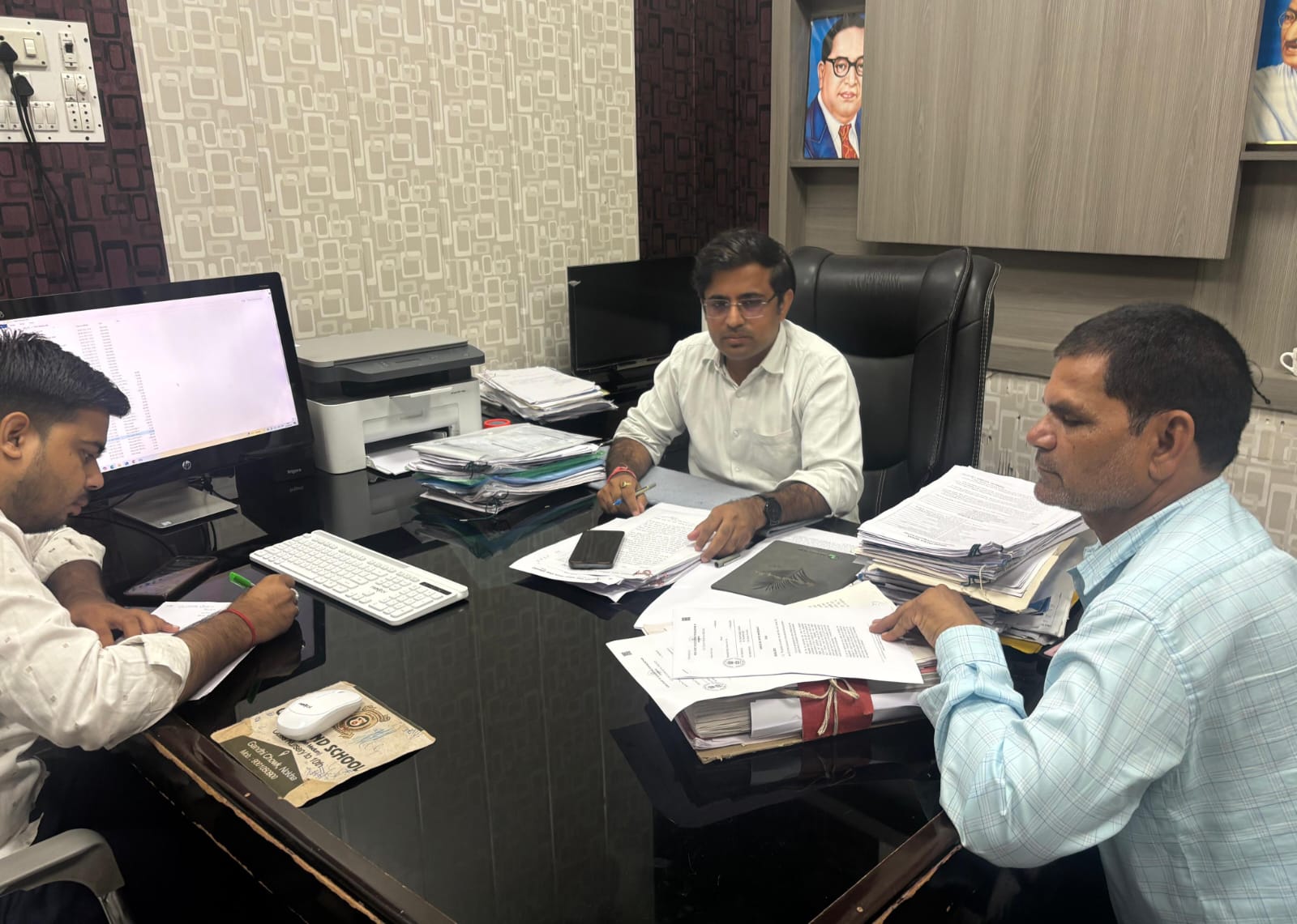 नोखा नगरपालिका में लंबित कार्यों को निपटाने की पहल: 30-31 अगस्त को शनि-रवि की छुट्टी में भी खुलेगा कार्यालय, आवास योजना के लिए 21 लाख की स्वीकृति जारी