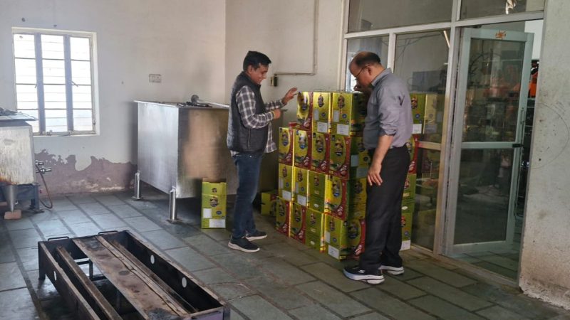 नोखा में 765 किलो संदिग्ध घी जब्त: ‘शुद्ध आहार मिलावट पर वार’ अभियान के तहत फैक्ट्री पर कार्रवाई