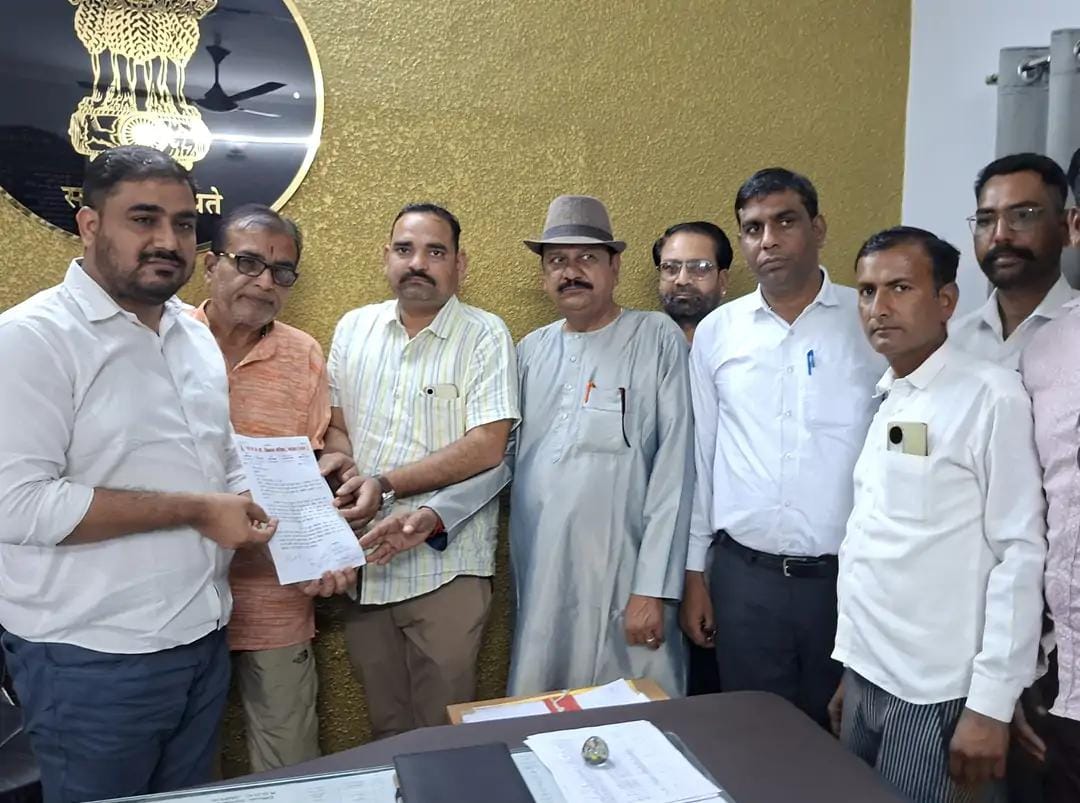 दुष्कर्म और हत्या की घटना को लेकर नोखा में रोष: एसडीएम को सौंपा ज्ञापन, दोषियों पर कड़ी कार्रवाई की मांग